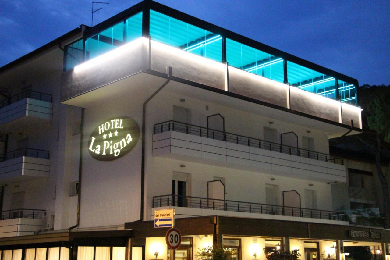 Hotel La Pigna リニャーノ・サッビアドーロ エクステリア 写真