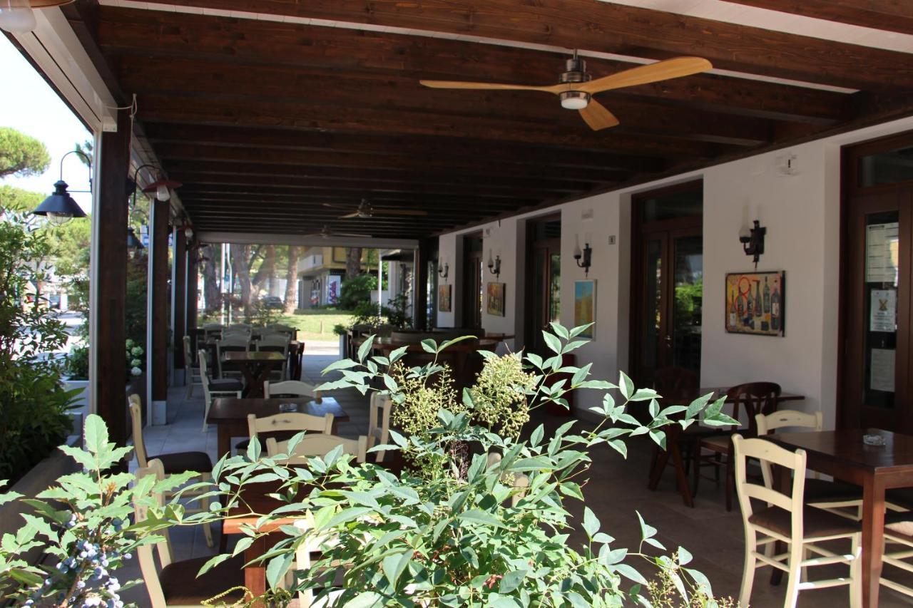 Hotel La Pigna リニャーノ・サッビアドーロ エクステリア 写真