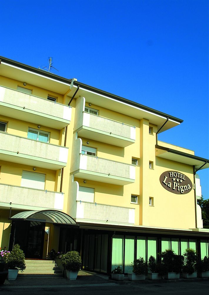Hotel La Pigna リニャーノ・サッビアドーロ エクステリア 写真
